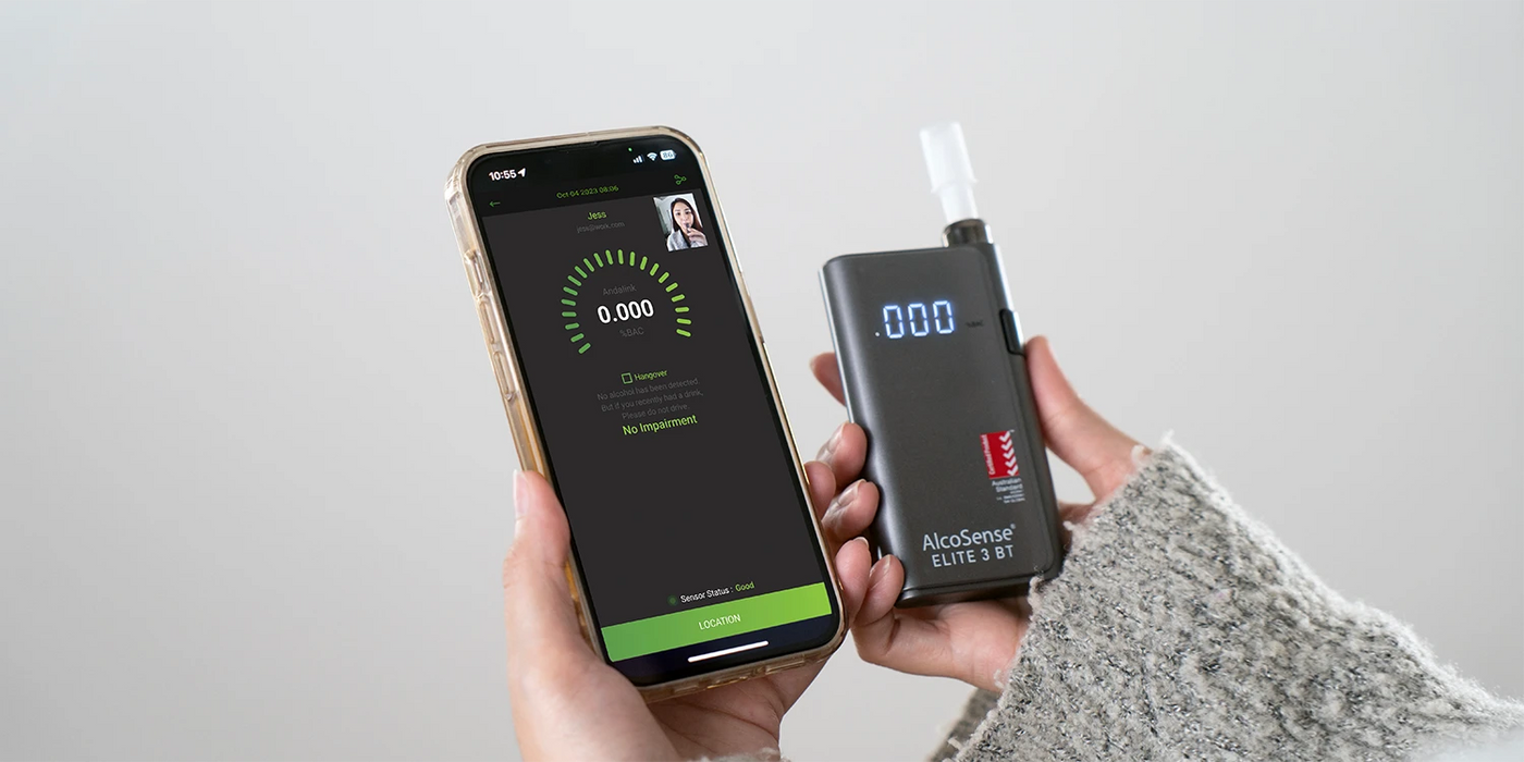 Andatech AlcoSense Elite 3 BT personal breathalyser with Andalink mobile app