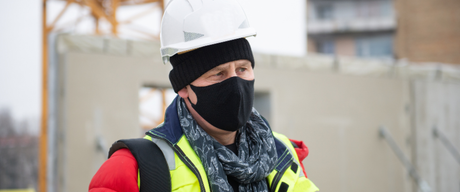 Cold Starts & Site Safety: Managing Fit-for-Work Protocols in Winter Shift Work