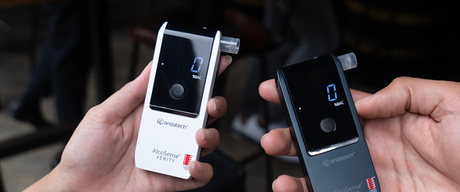 Fuel Cell vs. Semiconductor: The Critical Sensor Difference in Cheap Breathalysers