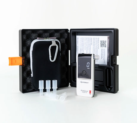 Alcosense Verity Gen 2 personal breathalyser in White with box packaging contents